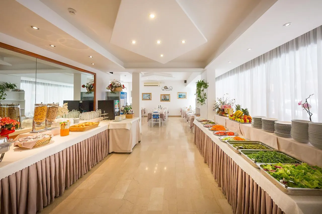 Hotel Augusta Caorle 2*,  Itálie