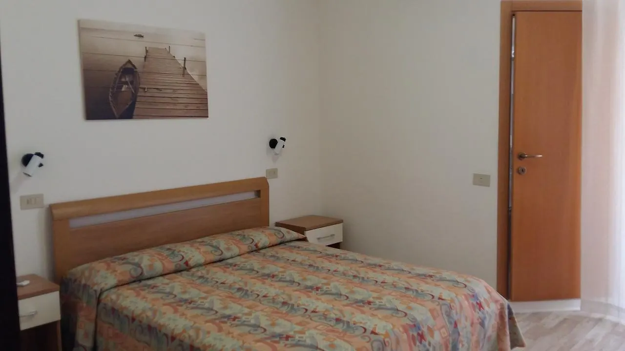 **  Hotel Augusta Caorle Itálie